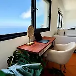 New! Nature Paradise With Ocean View & Hot Tubs Fajã da Ovelha