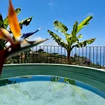 New! Nature Paradise With Ocean View & Hot Tubs Villa Faja da Ovelha