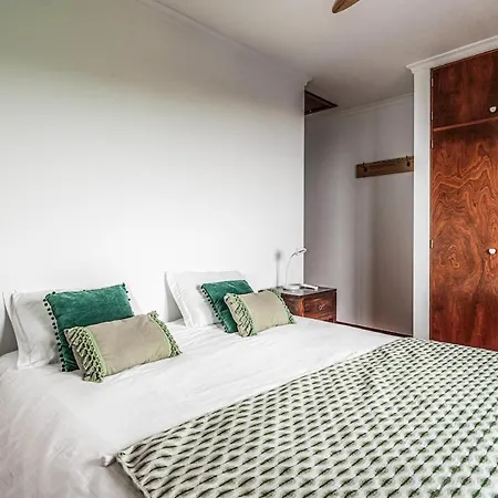 New! Nature Paradise With Ocean View & Hot Tubs Fajã da Ovelha