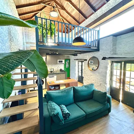 New! Nature Paradise With Ocean View & Hot Tubs * Fajã da Ovelha