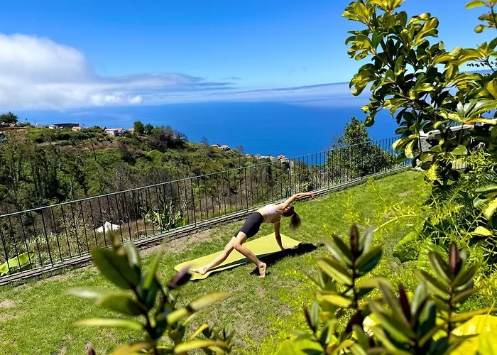 Villa New! Nature Paradise With Ocean View & Hot Tubs Fajã da Ovelha