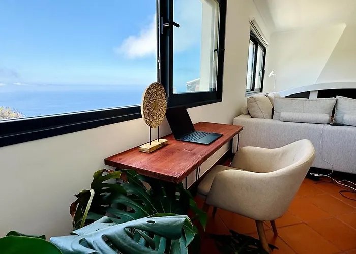 New! Nature Paradise With Ocean View & Hot Tubs Fajã da Ovelha