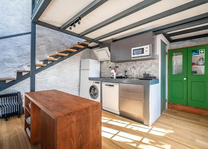 New! Nature Paradise With Ocean View & Hot Tubs * Fajã da Ovelha