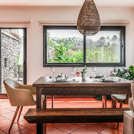 New! Nature Paradise With Ocean View & Hot Tubs