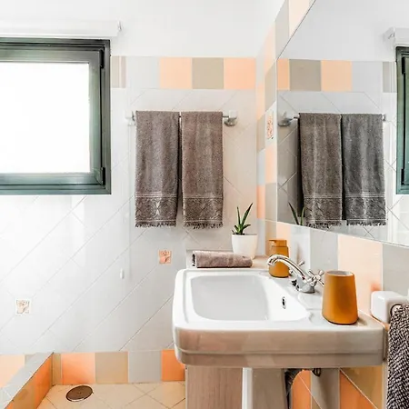 Villa New! Nature Paradise With Ocean View & Hot Tubs *