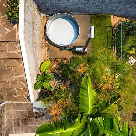 Villa New! Nature Paradise With Ocean View & Hot Tubs Fajã da Ovelha