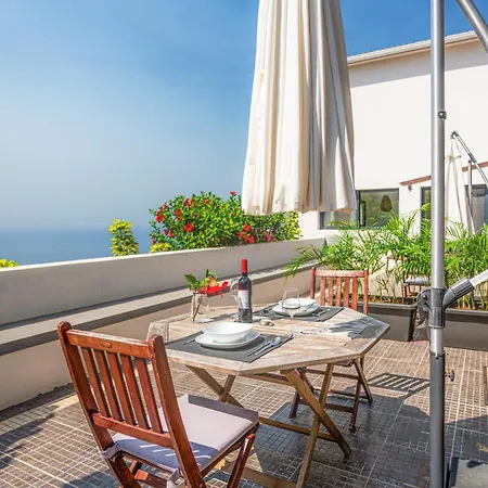 New! Nature Paradise With Ocean View & Hot Tubs * Fajã da Ovelha