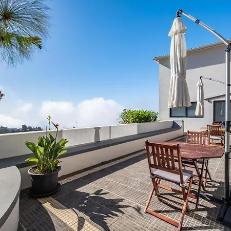 Villa New! Nature Paradise With Ocean View & Hot Tubs Fajã da Ovelha