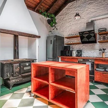 New! Nature Paradise With Ocean View & Hot Tubs Villa Fajã da Ovelha