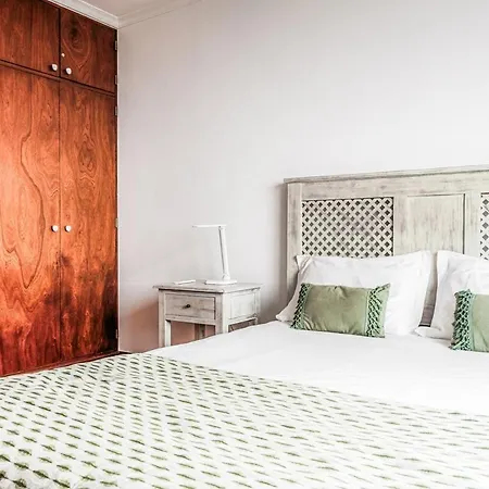 New! Nature Paradise With Ocean View & Hot Tubs * Fajã da Ovelha