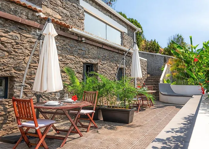 New! Nature Paradise With Ocean View & Hot Tubs * Fajã da Ovelha