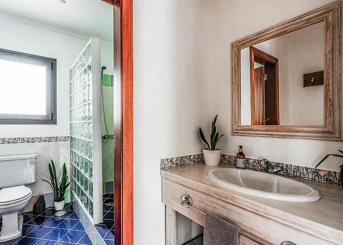 Villa New! Nature Paradise With Ocean View & Hot Tubs Fajã da Ovelha